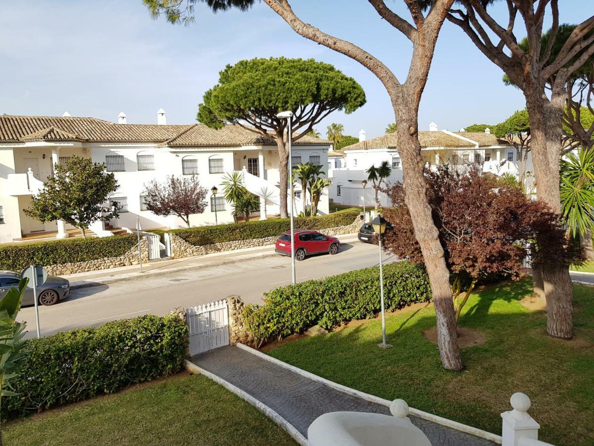 Apartamento Pinar Del Atlantico-La Barrosa Chiclana de la Frontera Exteriér fotografie